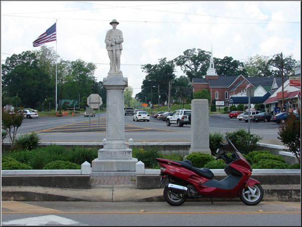 World War Veterans Statue